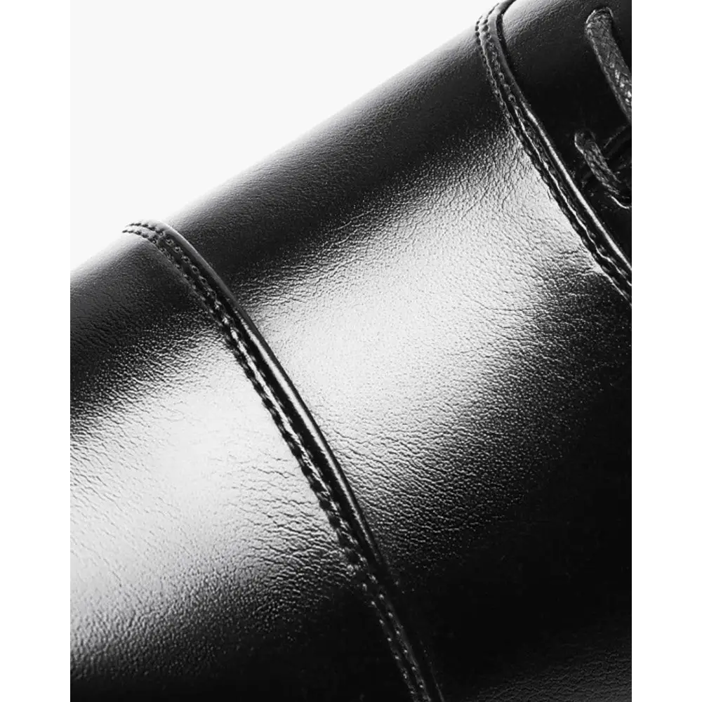 Classic Leather Oxford Shoes
