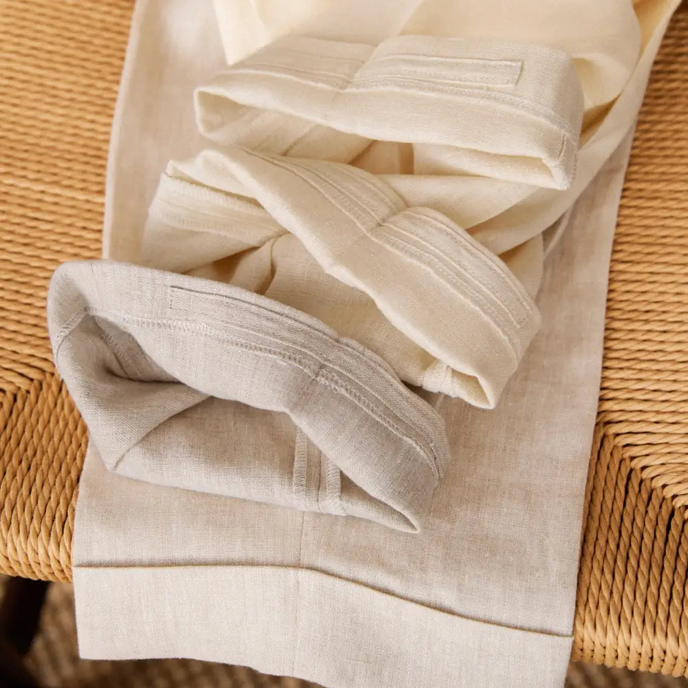 Classic Linen Pleated Trousers