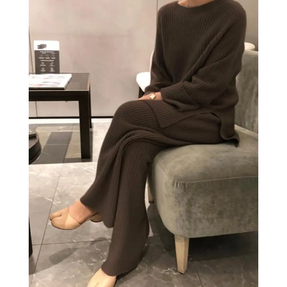 Cozy Ribbed Knit Loungewear Set - Brown / One size