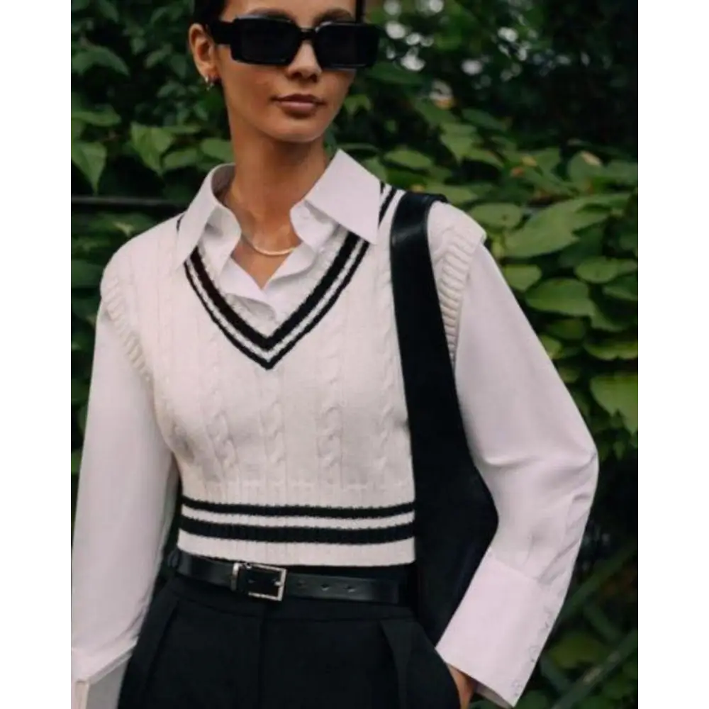 Ladies’ Preppy V-Neck Knit Vest