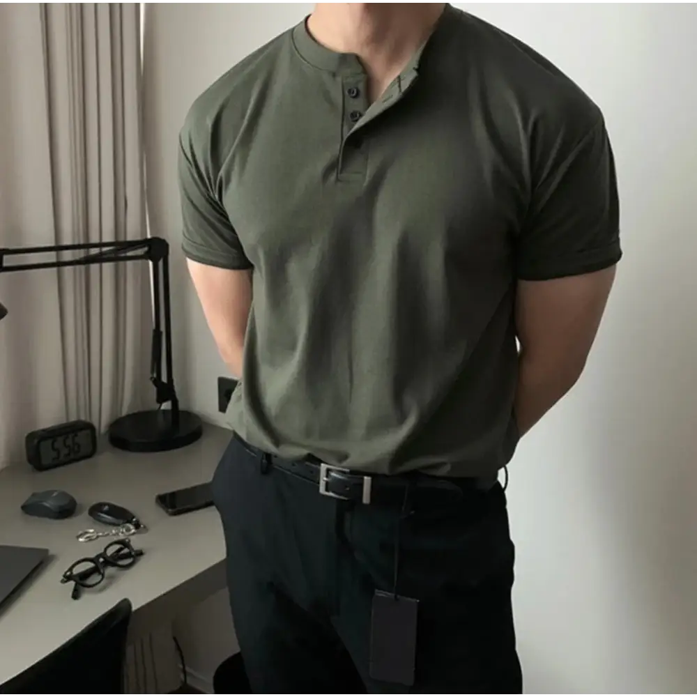 Modern Minimalist Polo Shirt - Light Green / S