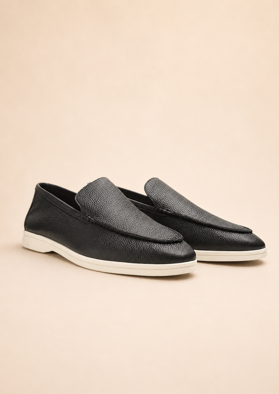 Old Money Cowhide Leather Loafers - Black 6