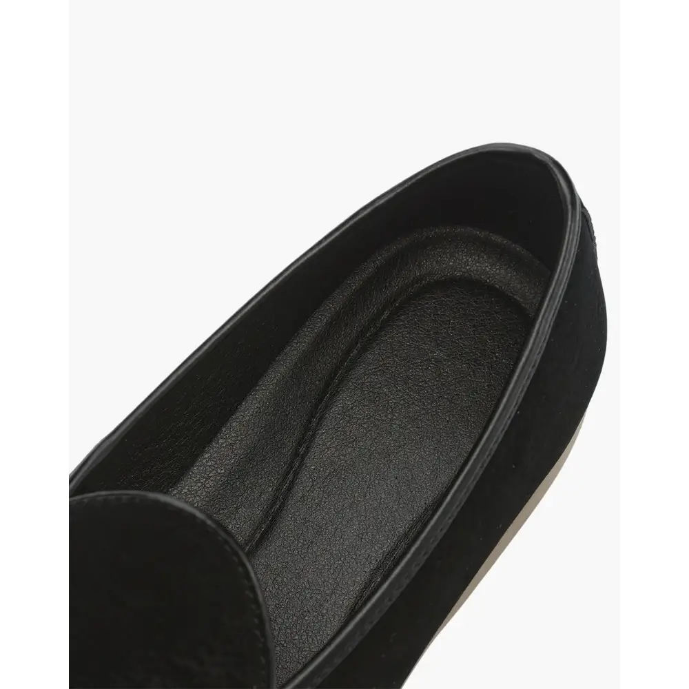 Signature Leather Loafer