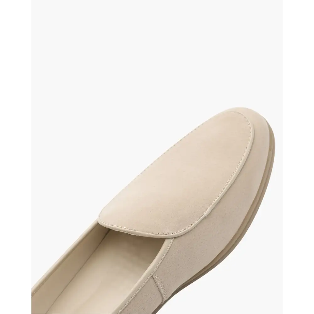 Signature Leather Loafer