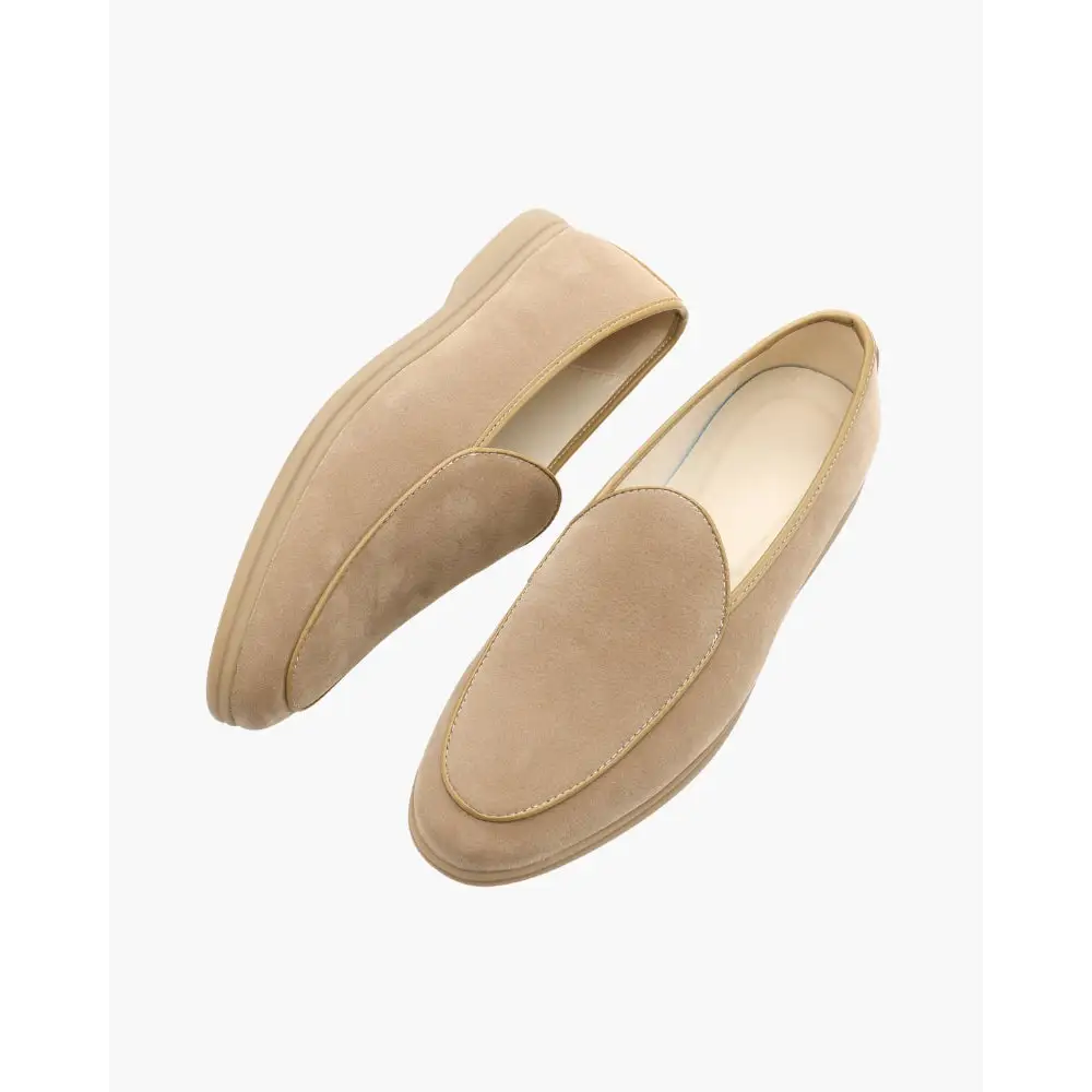 Signature Leather Loafer