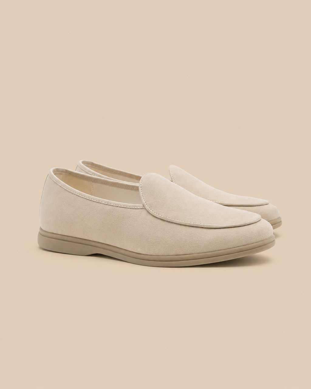 Signature Leather Loafer - Beige 38