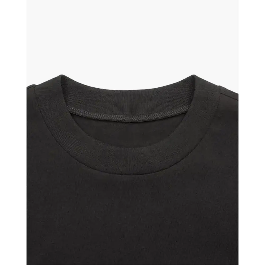 Black cotton blend t-shirt detail of single-needle stitched seam