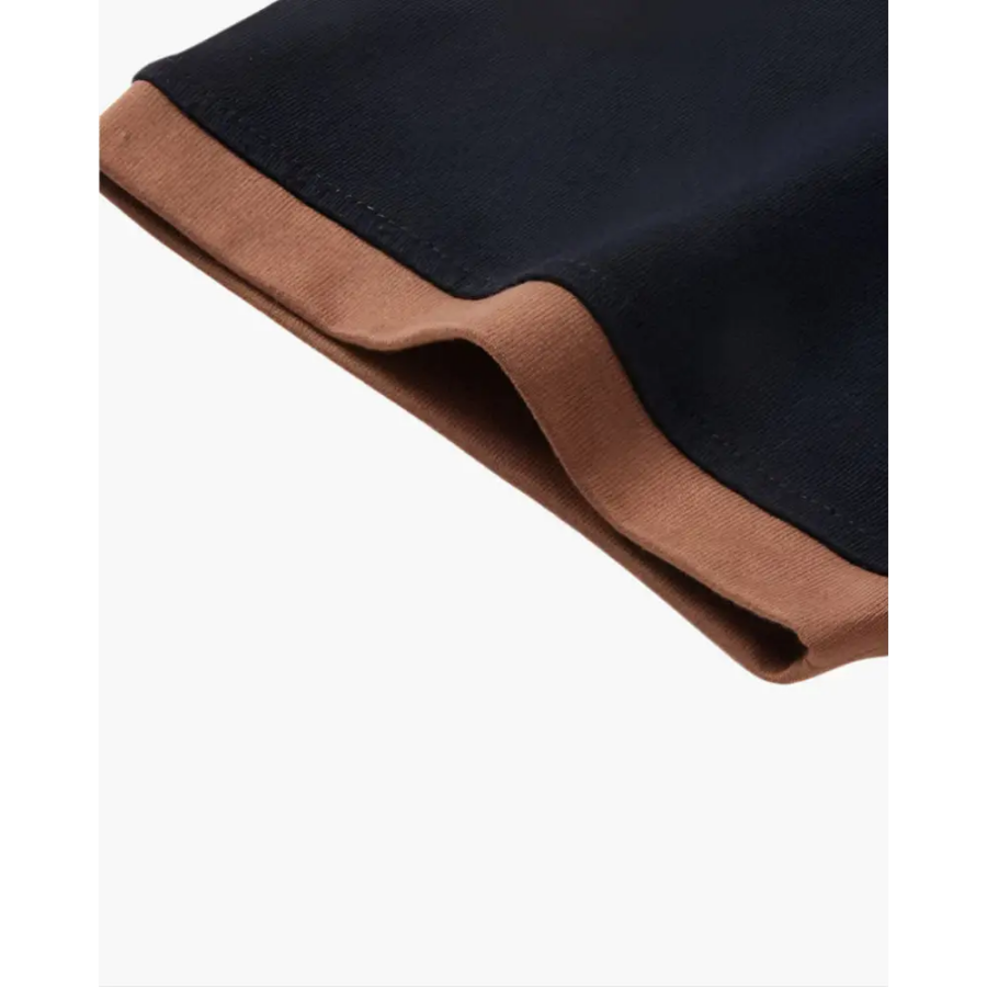 Como polo detail shot, contrast collar and button placket