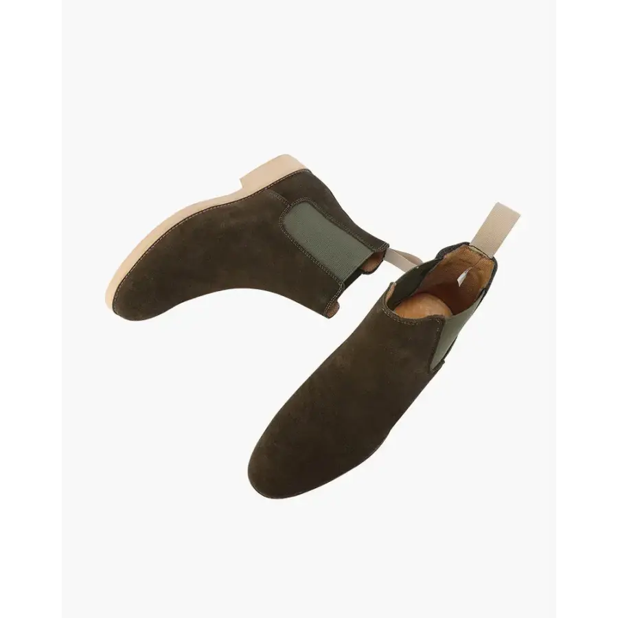 Old Money Chelsea Boots