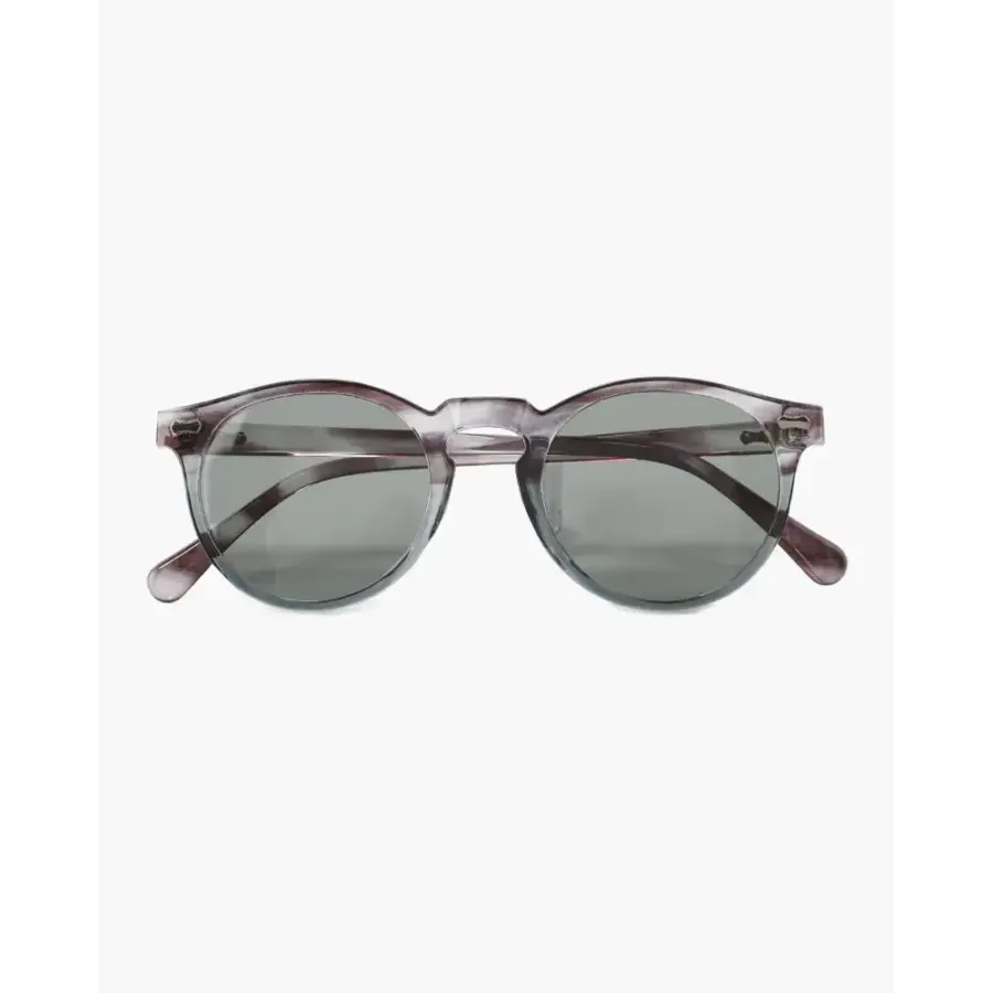 Old money polarized UV sunglasses in transparent colorway, front view