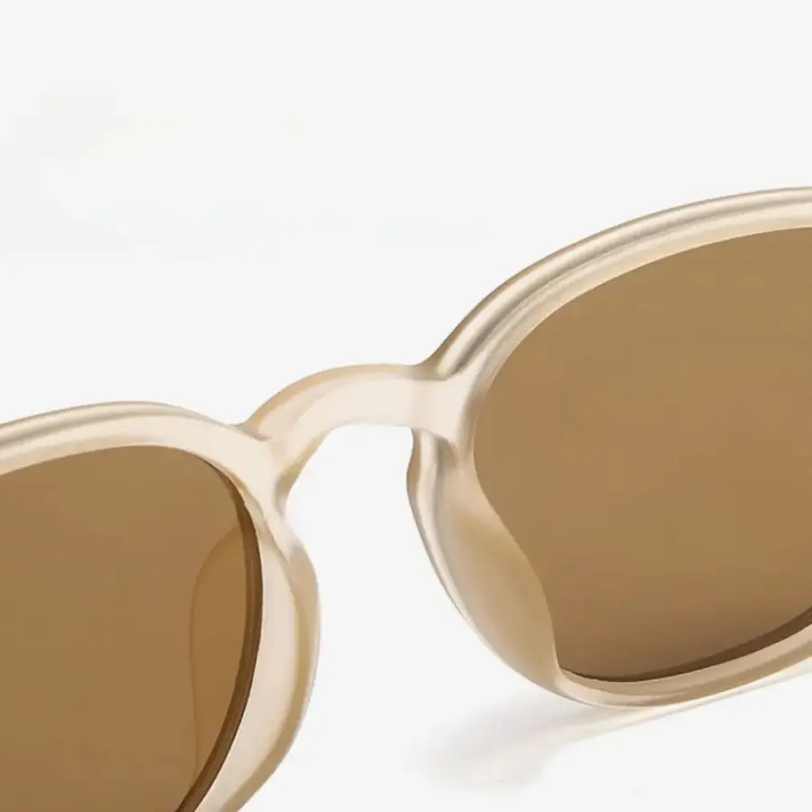 Retro round sunglasses overhead view showing frame proportions and width