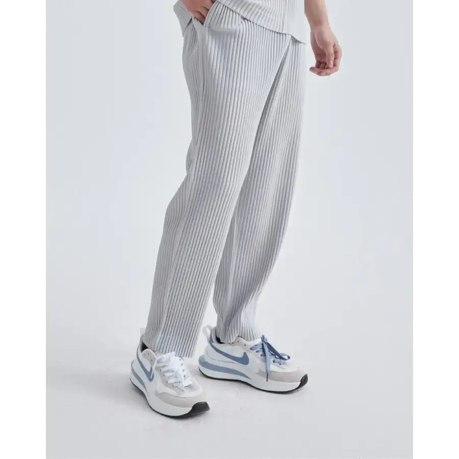 Montelaire ribbed lounge pants black, hem and straight-leg cut