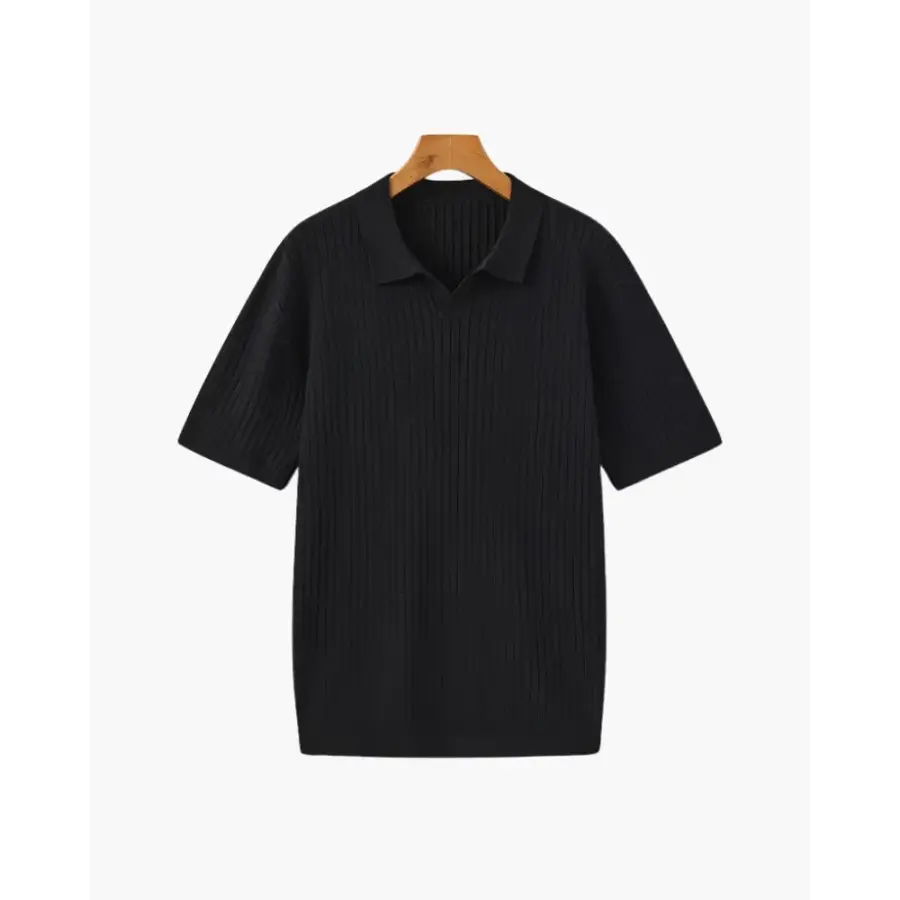 Valmont textured polo in black, relaxed fit, vertical ribbing